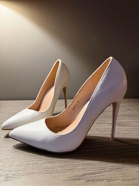 White Pointed-Toe High Heel Stiletto Pumps